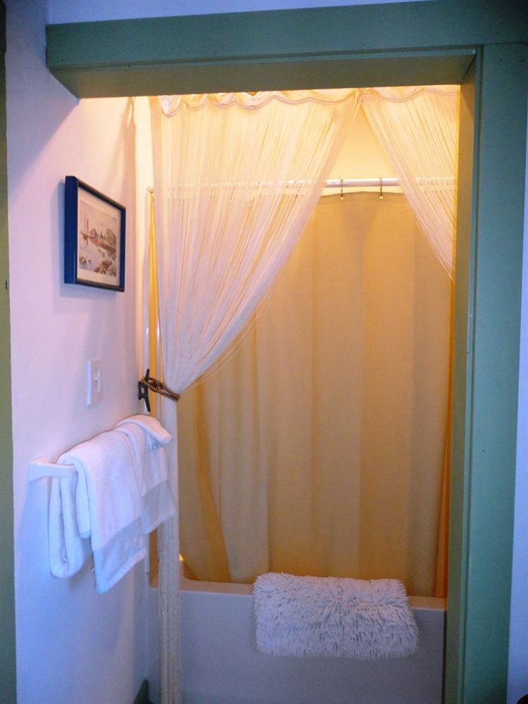 The Captain'S Stay (Adults Only) New Bern Eksteriør bilde