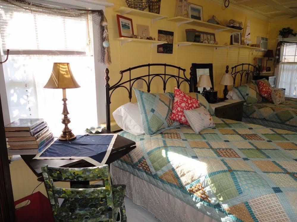 The Captain'S Stay (Adults Only) New Bern Eksteriør bilde